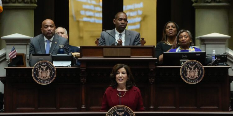 Governor Hochul’s Approval Rating Dips Despite Support for Congestion Pricing Pause