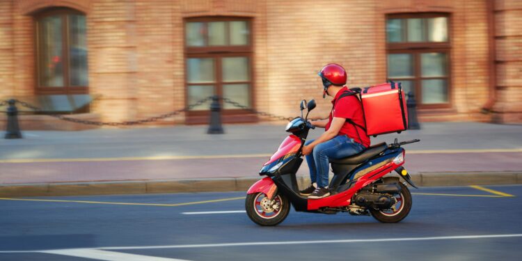 NYPD Clears Delivery Bikes from NYC’s Roosevelt Hotel Shelter